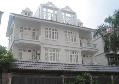 Thi công xây dựng hoàn thiện biệt thự thô của gia chủ Nguyễn Văn Tuân