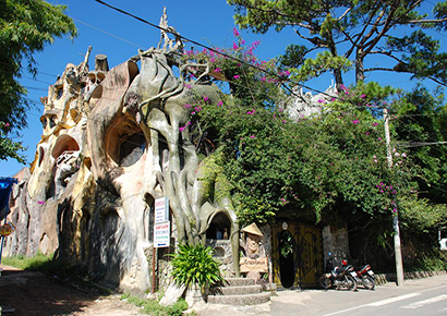 Thiết kế biệt thự Hằng Nga - Top 1 VietNam Crazy House
